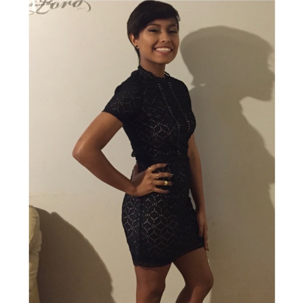 Forever 21 short dress fitted - Picture 2 of 2